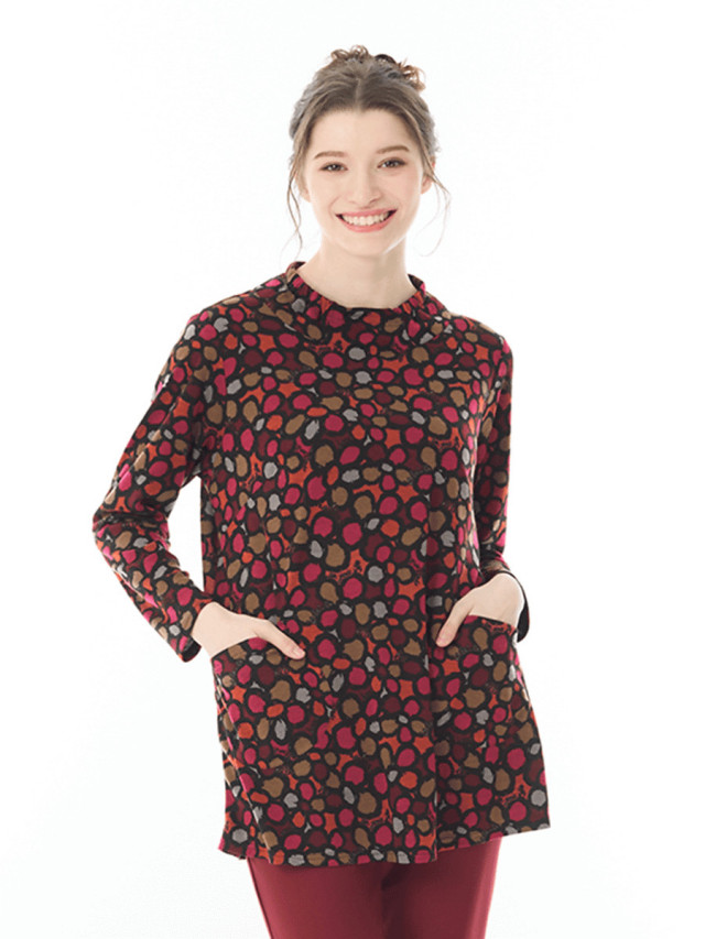 あったかフラワー　プリントポケットつきカットソー