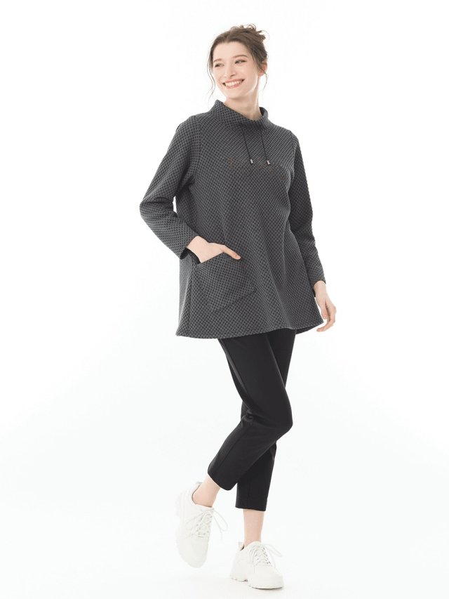 フクレドット ポケットつきカットソー