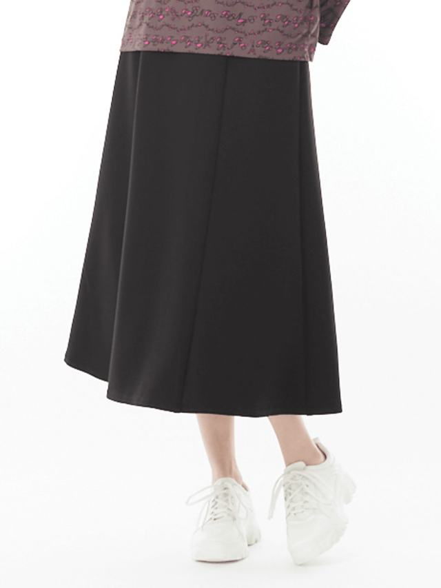 蓄熱機能つきスカート