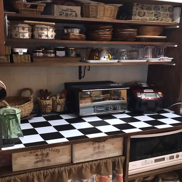白黒　市松模様　使用例