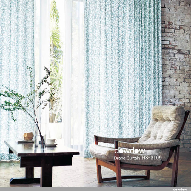 カーテン　used ドレープとシェード他 変化のある表情 ドレープカーテン hino