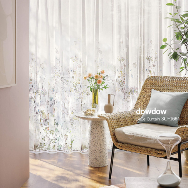【フレンチカントリー】庭の花々の水彩プリントのレースカーテン【SC-1664】