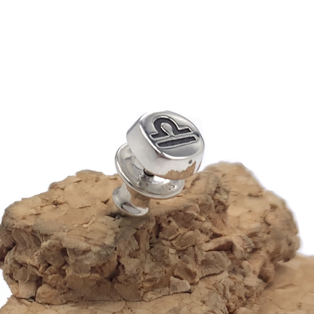 てんびん座メンズピアス/snd096