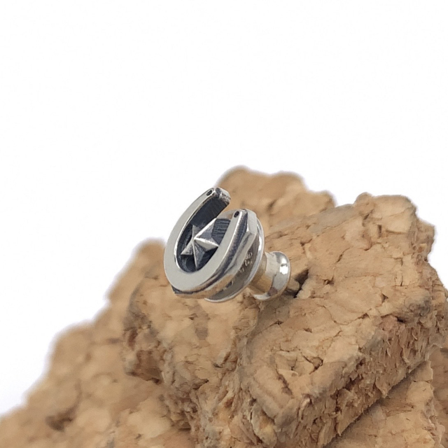 ホースシューピアス、PE56、シルバー925製