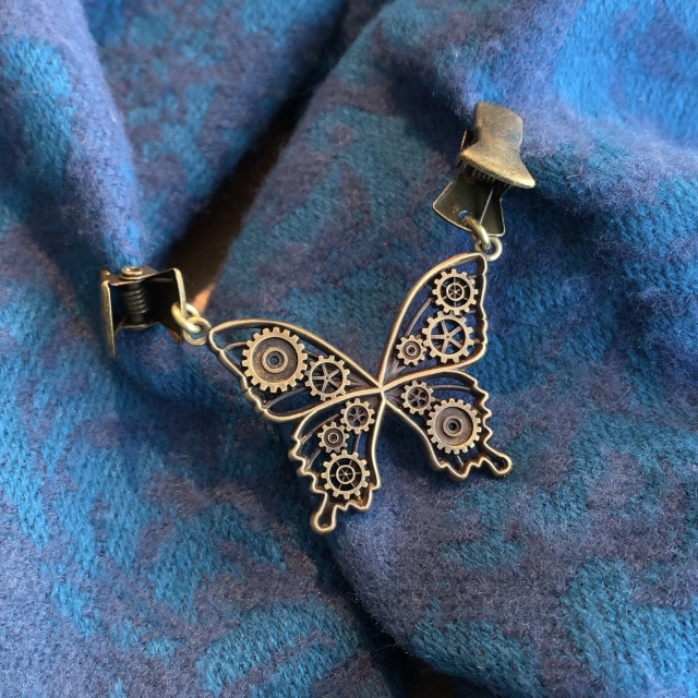ストールクリップ、clp01、真鍮製、蝶のデザイン