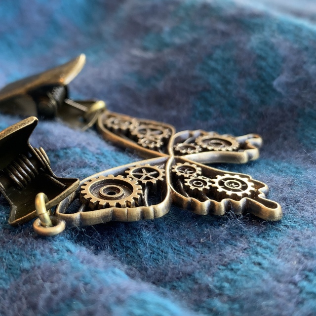 ストールクリップ、clp01、真鍮製、蝶のデザイン