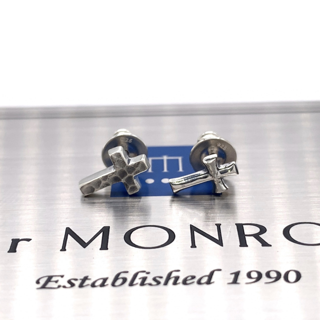 クロスピアス、snd115、シルバー925製