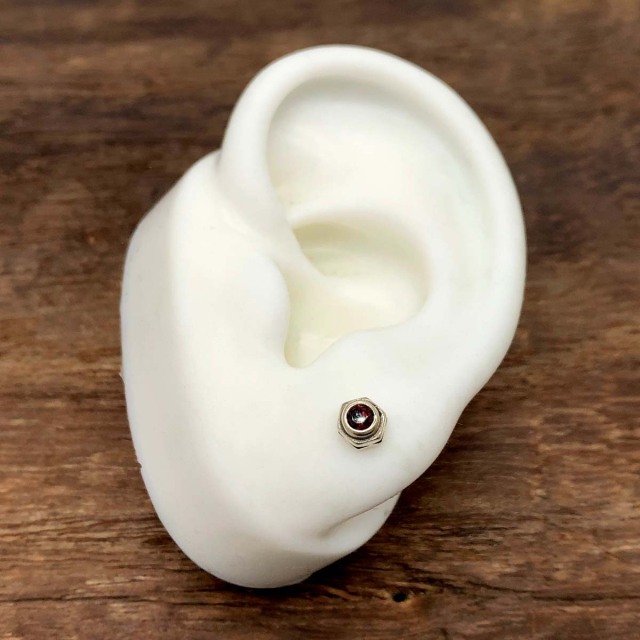 メンズピアス、pe70