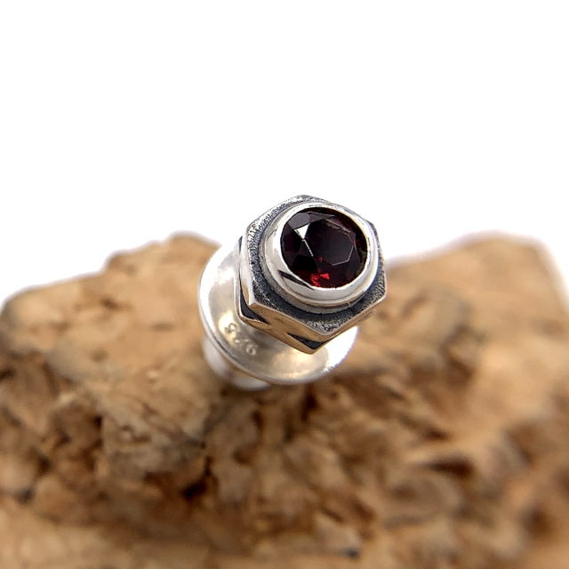 メンズピアス、pe70