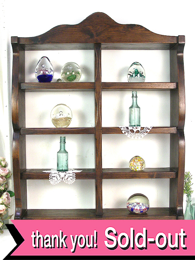 ＜英国アンティーク家具＞１９３０年代：木工細工が素敵♪ぶ厚くて大きな無垢のオールドオークの4段シェルフ