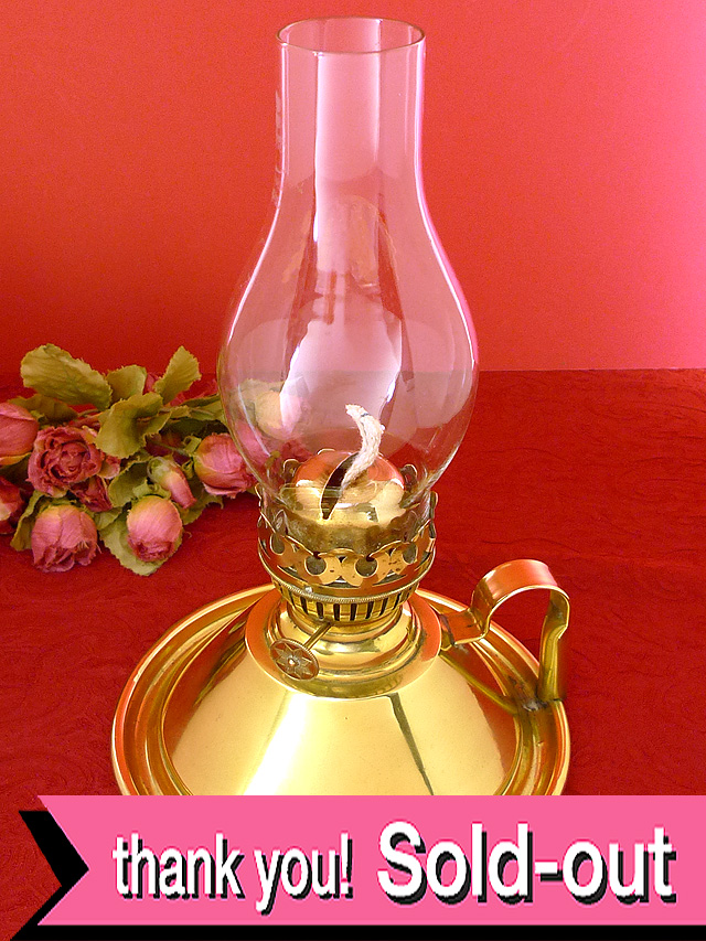 １９２０年代：真鍮細工がきれいな大きな英国アンティークの大きなオイルランプ