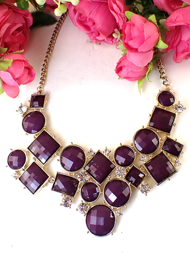 ＜英国ミッドセンチュリー＞紫色の様々な形のレジン♪キュービックジルコニも輝くアートフルなロングネックレス