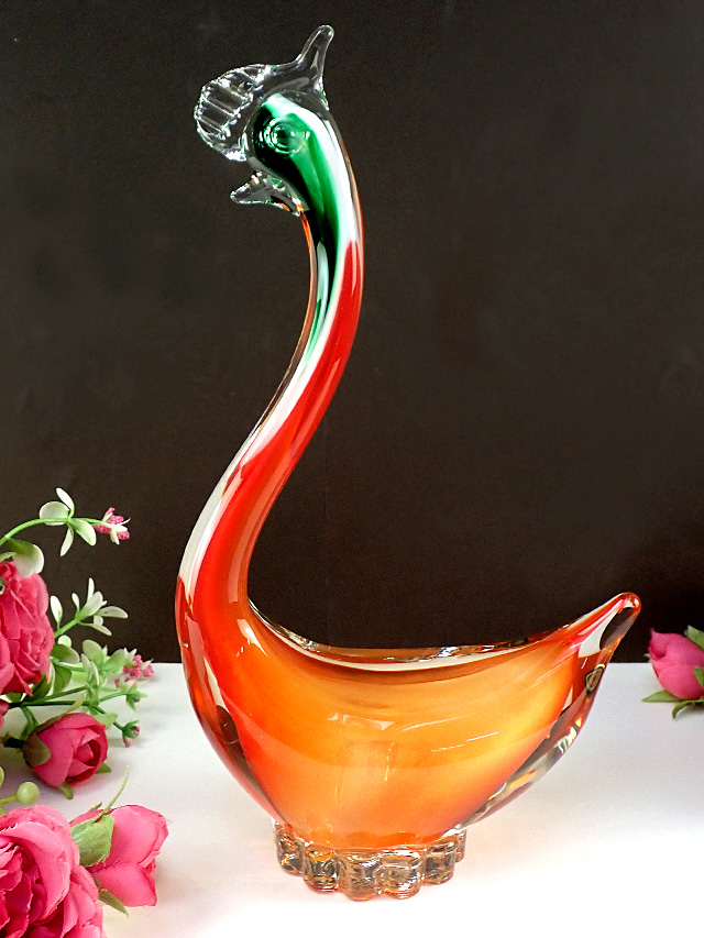 ＜英国ハンドメイド＞透明度の高いオレンジ色のクリスタルガラス♪手仕事のカットガラスがきれいな大きなニワトリさんの置物