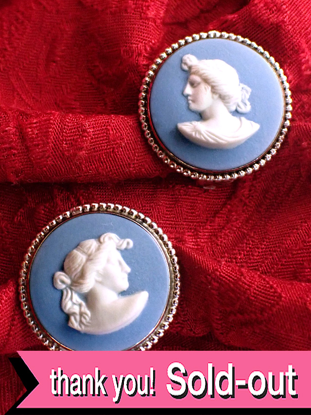 ＜ウェッジウッド＞レア♪女神様の横顔が優雅なブルージャスパーのイヤリング「当時のお箱付」