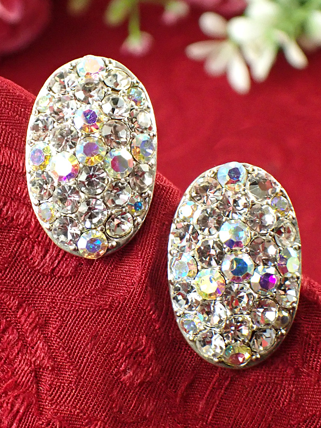 ＜英国ミッドセンチュリー＞強い輝きのキュービックジルコニア♪クリスタルも輝くシルバープレートの台座のイヤリング