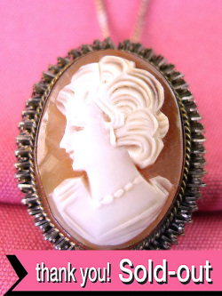 ＜英国スターリングシルバー＞１９２０年代：優雅な銀細工♪美しい女性の横顔のシェルカメオの２WAYのアンティーク・ネックレス