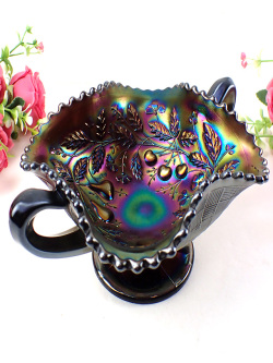 ＜アメリカ製＞1910年代：CARNIVAL GLASS（カーニバルガラス）幻想的な輝きのフルーツたち♪持ち手付きのコンポート