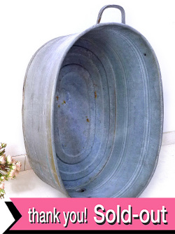 １９１０年代：レア♪エドワーディアン時代♪全長７１．５cm英国のカントリーな持ち手が付いたとてもとても大きなブリキのバケツ