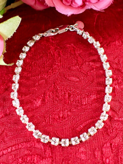 ＜MARKS & SPENCER＞キュービックジルコニアがびっしりと輝く上品なマークス＆スペンサーのブレスレッド