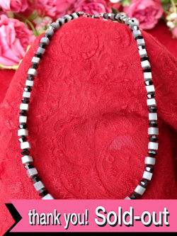 ＜Marks&Spencer＞アールデコデザイン♪マークス＆スペンサーのコスチュームジュエリーのネックレス