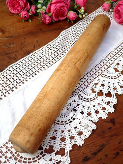 １９１０年代：エドワーディアン時代♪素朴で暖かみのある英国アンティークの太い木製ローリングピン