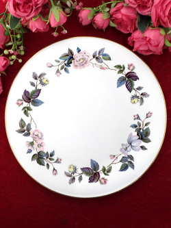＜ROYAL WORCESTER＞「JUNE GARLAND」♪直径２８cm優雅な薔薇たちと豪華な金彩が美しいロイヤルウースターのとても大きなケーキプレート