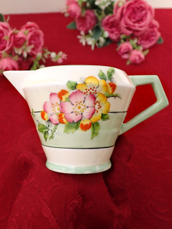 ＜廃盤レア♪PARAGON＞１９３０年代：黄色とピンクのオールドローズ♪幻の名窯パラゴンの英国アンティークのミルクジャグ