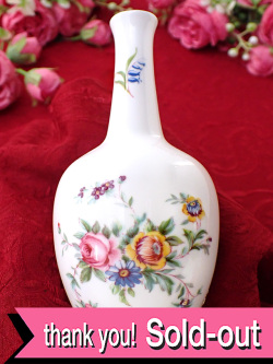 ＜MINTON＞「MARLOW」イングリッシュガーデンのお花たち♪上品でロマンチックなミントンの一輪挿し