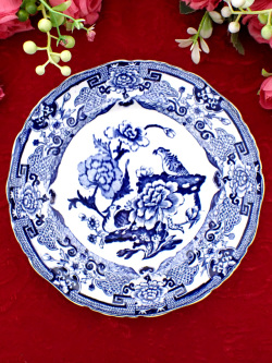 ＜MASON'S＞１９１０年：ジョージアン時代♪鳥とボタンのお花たちがオリエンタルなアイアンストーンのブルー＆ホワイトのお皿「スタンド付き」