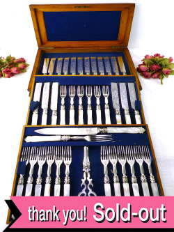 ＜英国銀器＞１９1０年代：完全フルセット：エドワーディアン時代♪素晴らしい白蝶貝（マザーオブパール）♪銀細工も美しいシルバープレートのカトラリー＜３９本セット：お箱入り＞