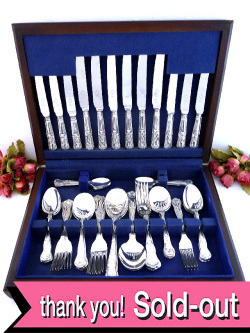 ＜英国銀器：Kings Pattern＞優雅なシルバープレートのカトラリー４６本完全フルセット「収納木箱付」