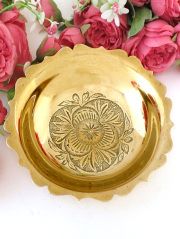１９３０年代：輝く立体的なお花たち♪無垢の真鍮で作られた大きなお花のコンポート