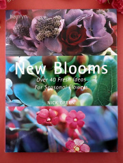★３５％OFF★＜英国ガーデニングBOOK＞「New Blooms」♪季節ごとの美しいお花たちのアイデアがつまった分厚い大判の本：通常価格4880円→