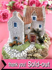 ＜Lilliput Lane＞「Culross House」♪スコットランドの伝統的な商人屋敷のオールドカントリーコテージのフィギュア