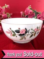 ＜廃盤レア♪ウェッジウッド＞１９５９年：「HATHAWAY ROSE（ハザウェイローズ）」♪容量１５００ccピンクのバラのとても大きなボウル
