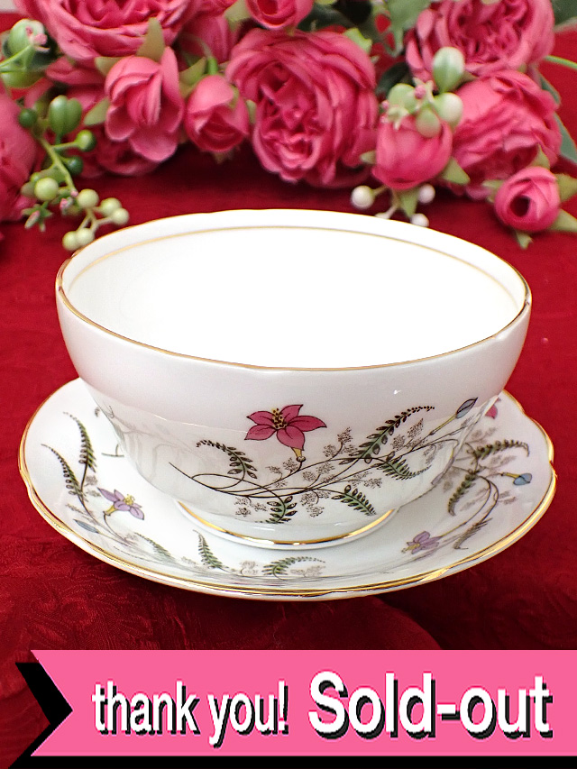 ＜廃盤レア♪PARAGON＞１９４０年代：英国カントリーサイドの野の花たち♪幻の名窯パラゴンの英国アンティークのシュガーボウル「ソーサーのオマケ付」