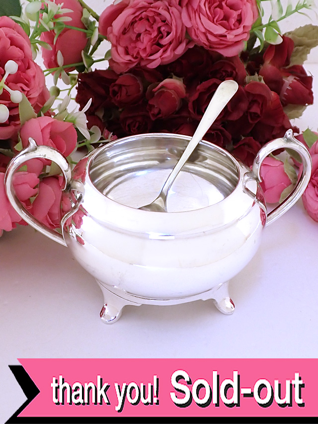 ＜英国銀器＞1930年代：優雅なヴィクトリアンデザイン♪銀細工が素晴らしいシルバープレートのシュガーボウル「スプーン付き」