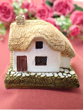 ＜Lilliput Lane＞「Woodcutters」♪木こりさんの愛らしいお家のカントリーコテージのフィギュア
