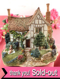 ＜Lilliput Lane＞「HAMPTON MANOR」♪イングランド西部ヘレフォードシャーの歴史的建造物の木造マナーハウスのオールドカントリーコテージのフィギュア