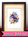 ★４０％OFF★＜英国ミッドセンチュリー＞シルク刺繍のビオラのお花たちのブーケ♪光沢のあるお花たちの額：通常価格4980円→