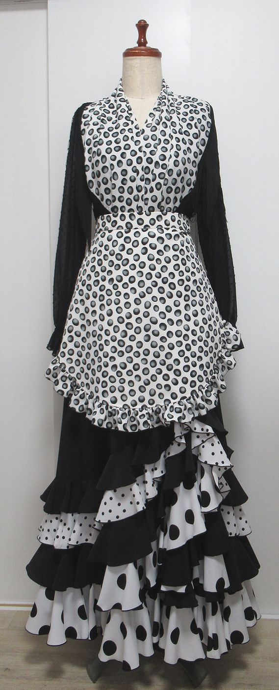 ★2025年オーダー例★１５★　色々な柄のエプロン＆ピキージョ