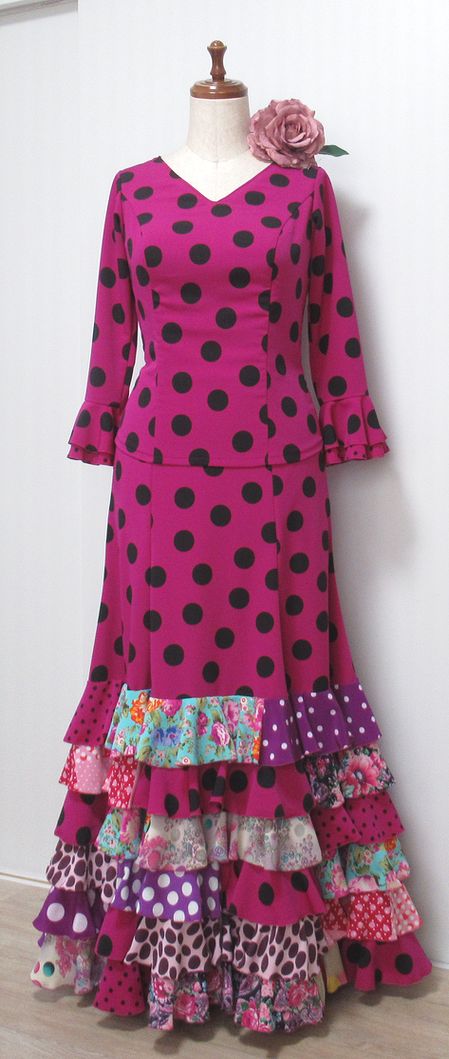 ★2025年オーダー例★１６★　赤紫×黒水玉　パッチワークツーピース