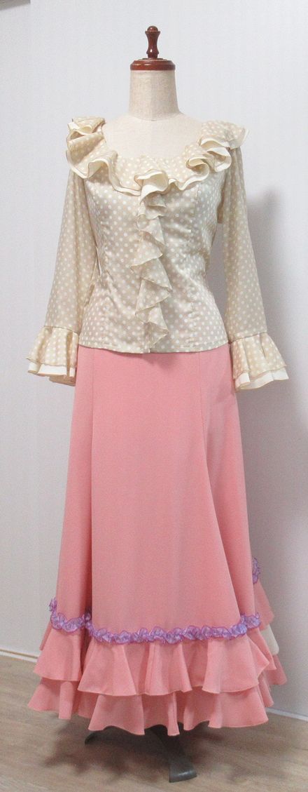 ★2025年オーダー例★１7★　ベージュ＆サーモンピンク　ツーピース