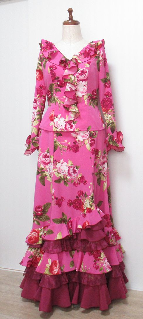 ★2025年オーダー例★５★　ピンク×エンジ花柄ツーピース