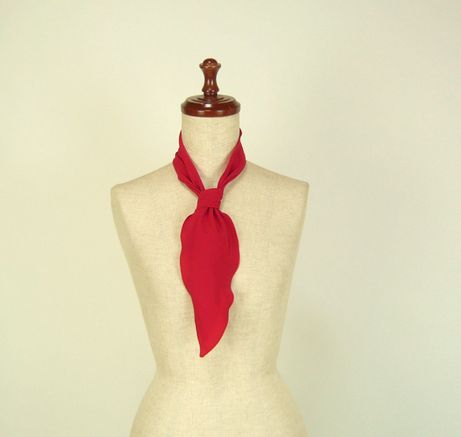フラメンコ・パニュエロ小・ボウタイ・PA-S132・赤無地