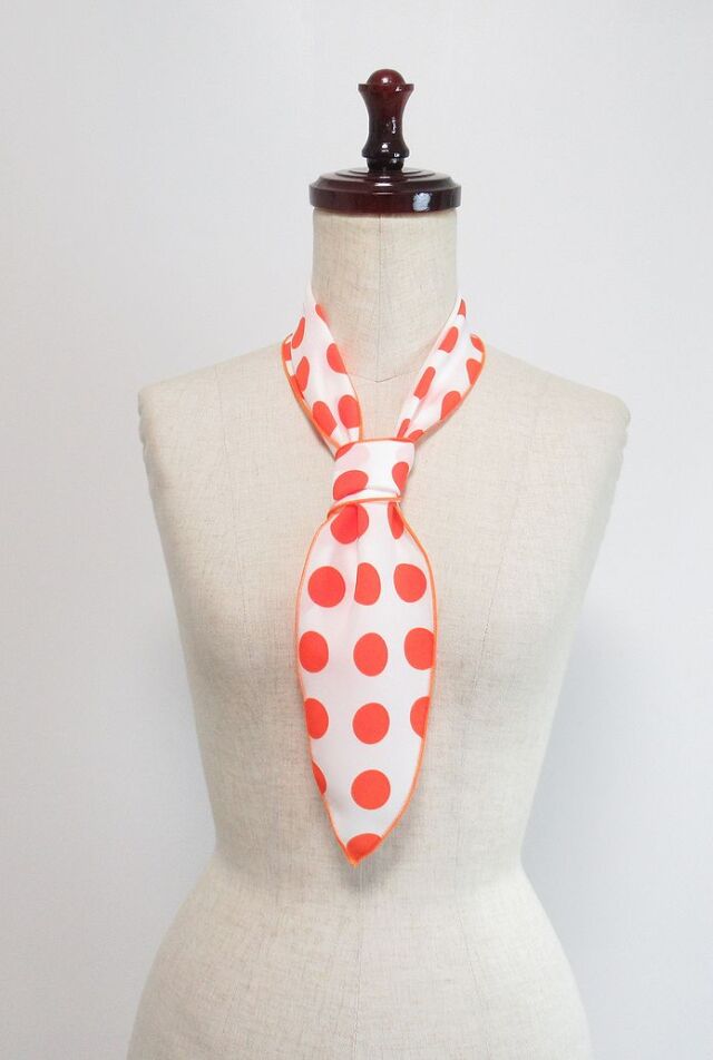 PA-S174　パニュエロ小・ボウタイ・白×オレンジ水玉