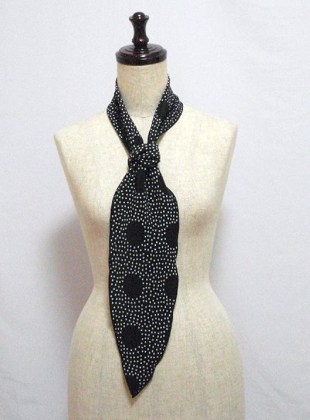 ●イージーオーダー●　パニュエロ大 柄生地　ボウタイ　スカーフ　約138×12.5