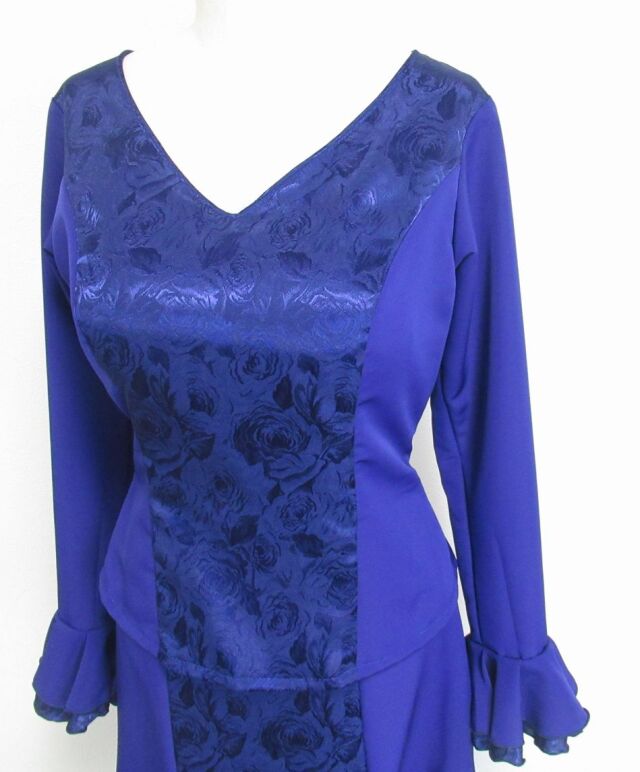 【美品 フラメンコ衣装】くすみグリーン 上下セット ツーピース ボランテ 花柄 169688936.jpg?cmsp_timestamp=