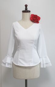 フラメンコ・ドレスショップ・ナオミ オーダーメイドの衣装屋さん