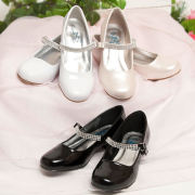 子供フォーマルシューズ★20.5cm／21.5cm／22cm／22.5cm★子供フォーマルシューズ　Mia　ラインストーンストラップシューズ（全3色）